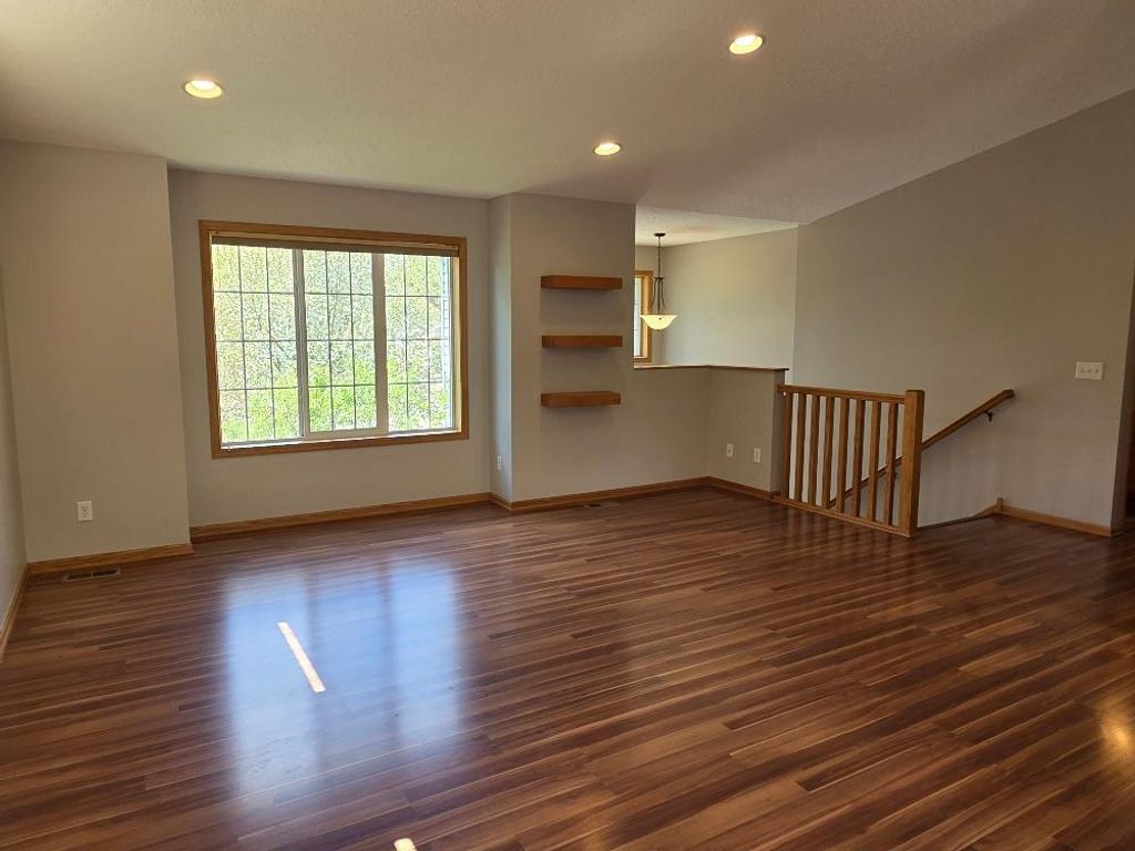 Photo of 4612 Hampshire Avenue N, Crystal, MN 55428 (MLS # 7065446)