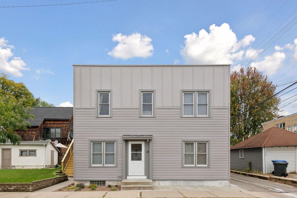 Photo of 14 W 47th Street, Minneapolis, MN 55419 (MLS # 6809932)