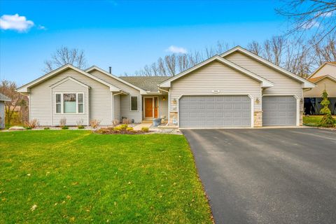 4564 Cliff Ridge Court Eagan MN 55123