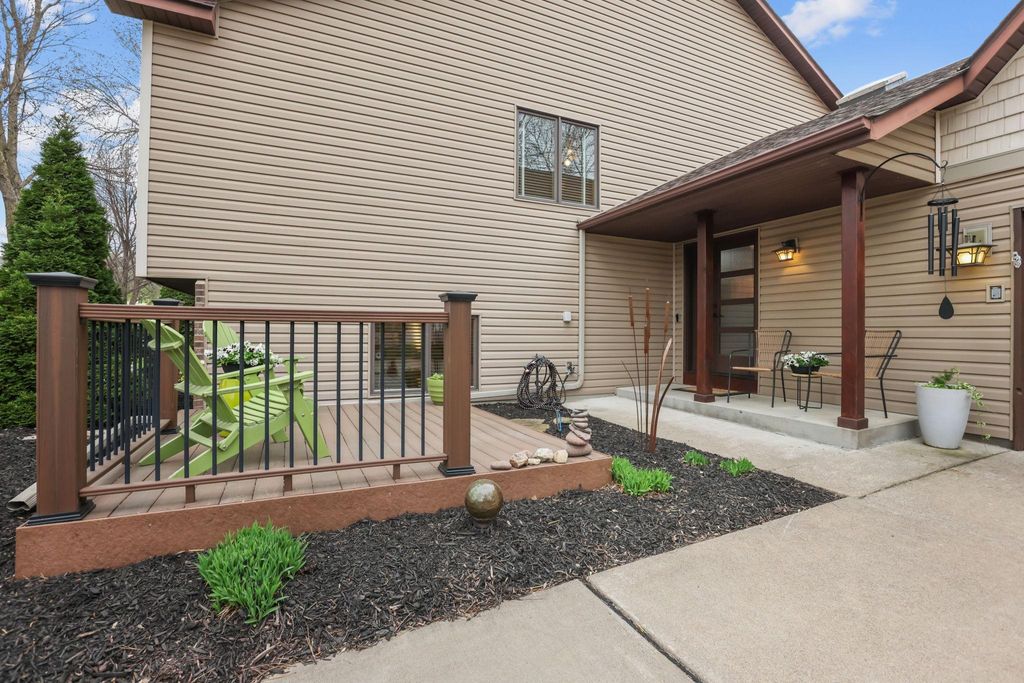Photo of 12481 88th Place N, Maple Grove, MN 55369 (MLS # 7063392)