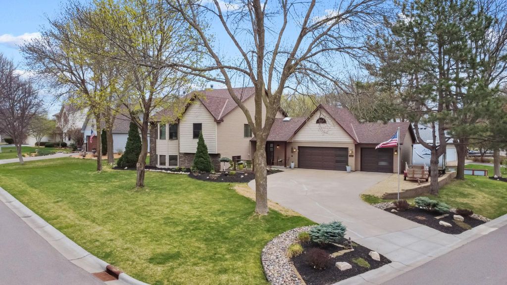 Photo of 12481 88th Place N, Maple Grove, MN 55369 (MLS # 7063392)