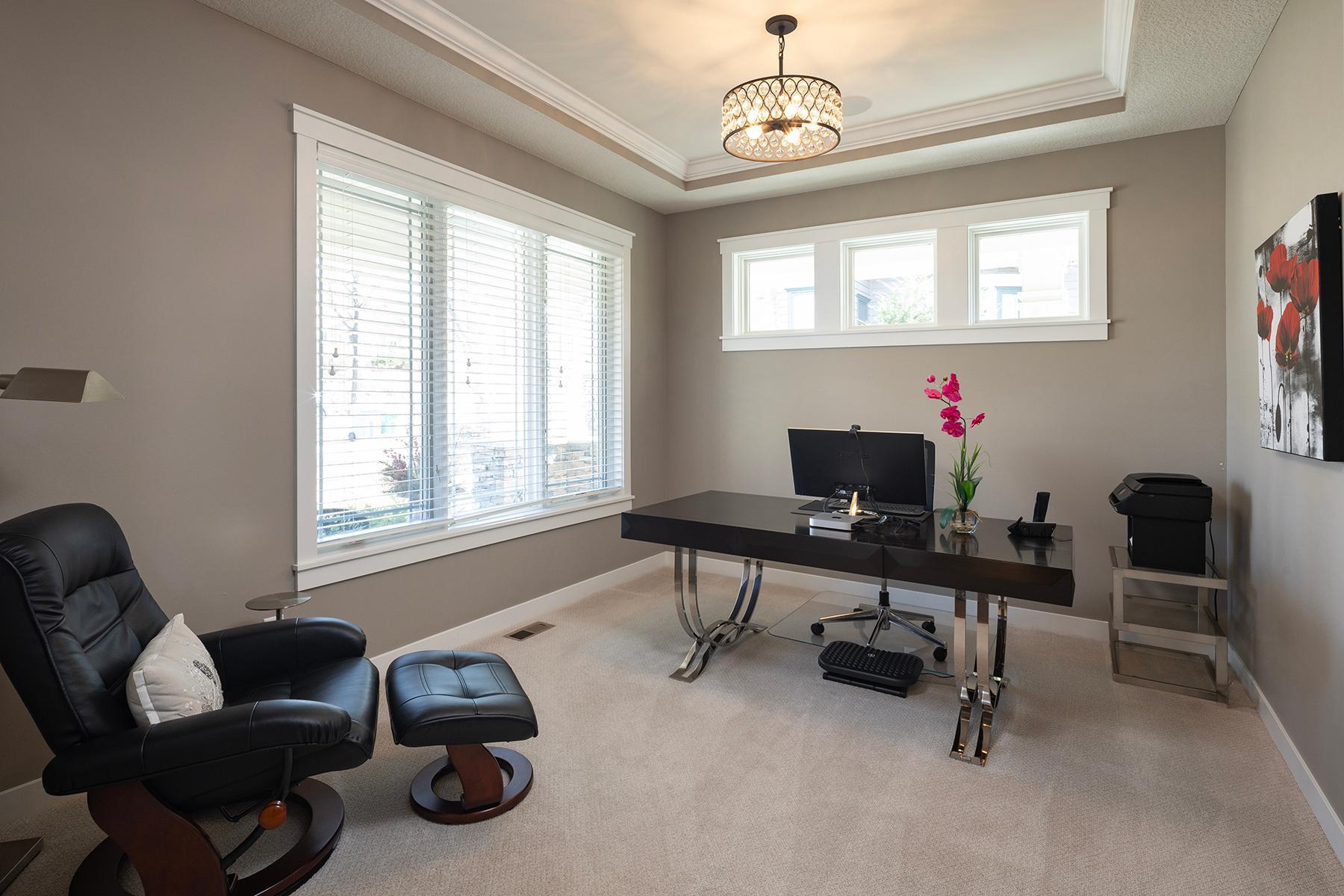 3812 Thomas Avenue S