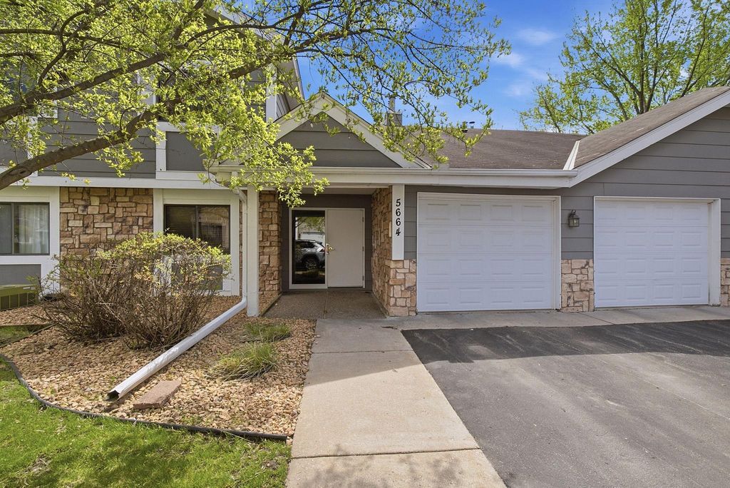 Photo of 5664 Sanibel Drive #906, Minnetonka, MN 55343 (MLS # 7064139)