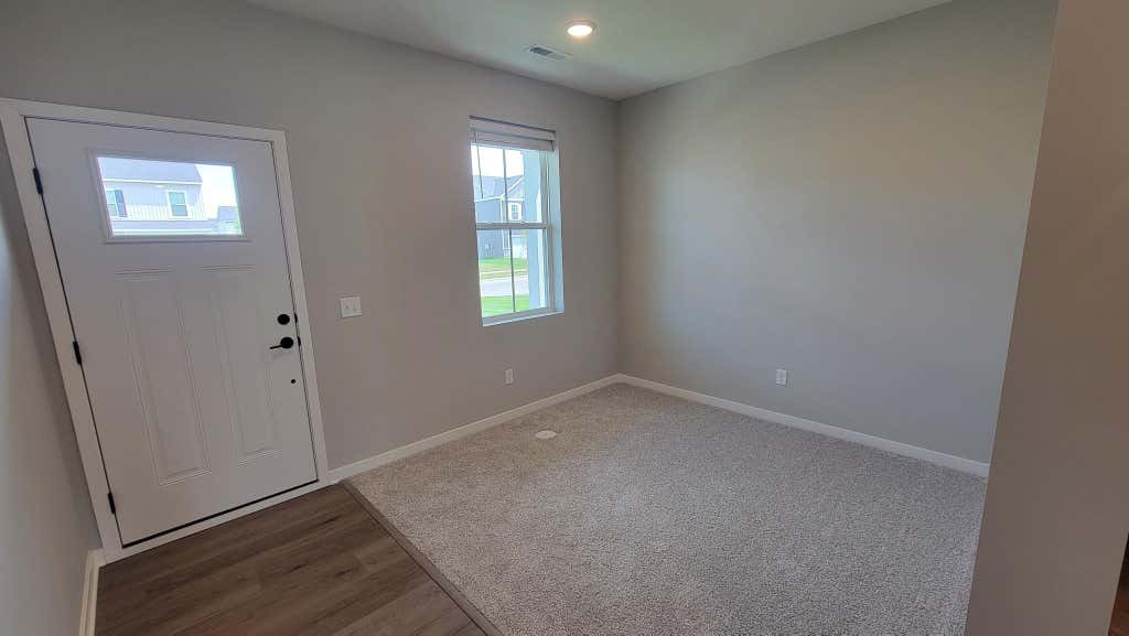 Photo of 12614 Erskin Street NE, Blaine, MN 55449 (MLS # 7124892)