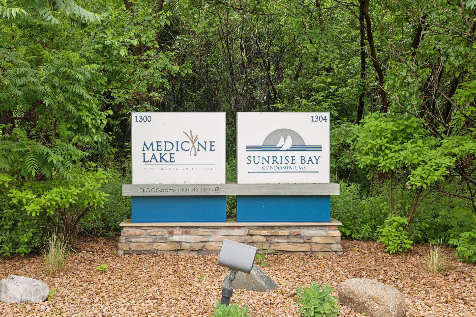 1304 W Medicine Lake Drive 320