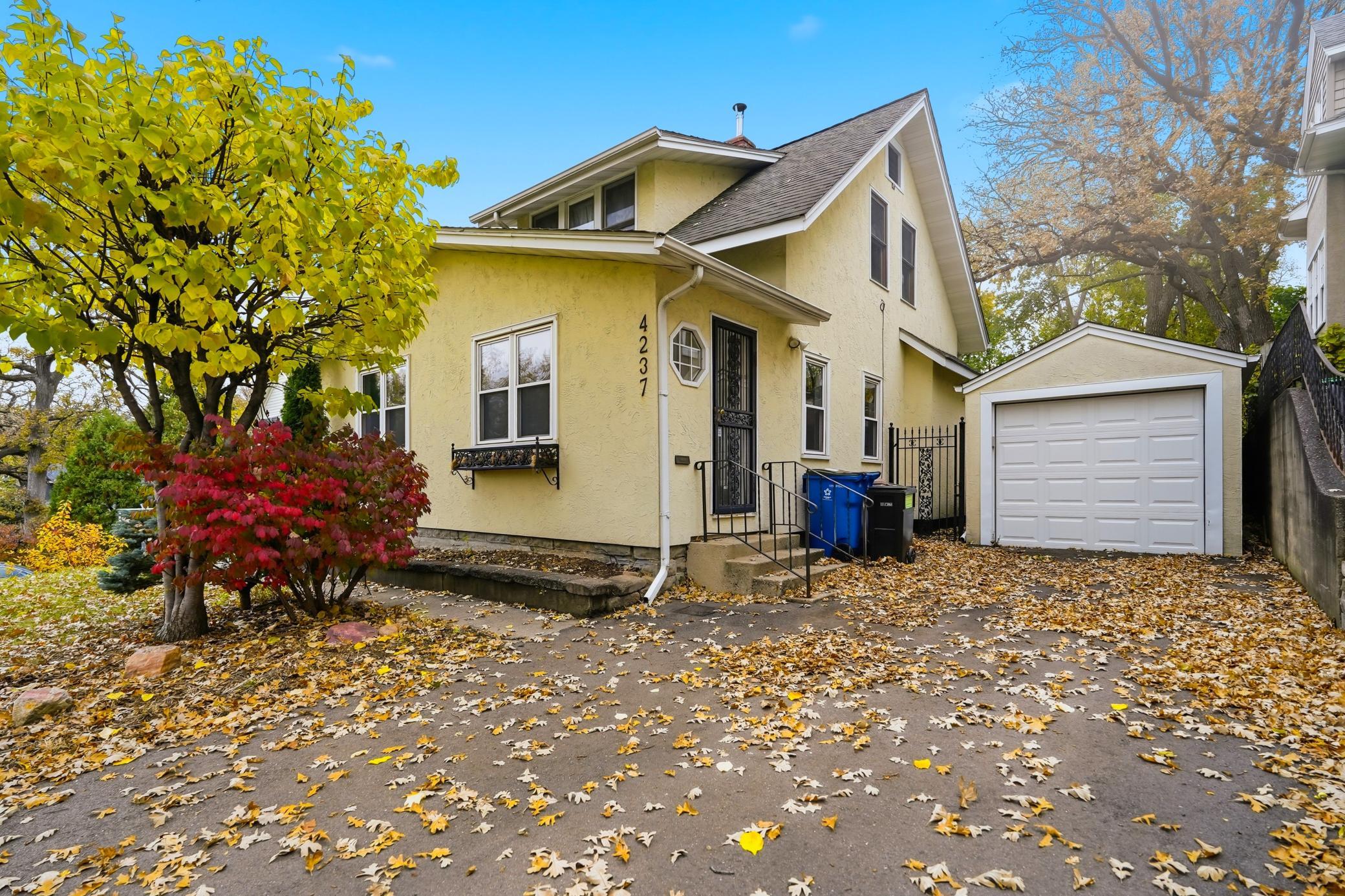 4237 Crocker Avenue