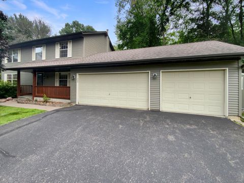 3017 Rainier Court Burnsville MN 55337