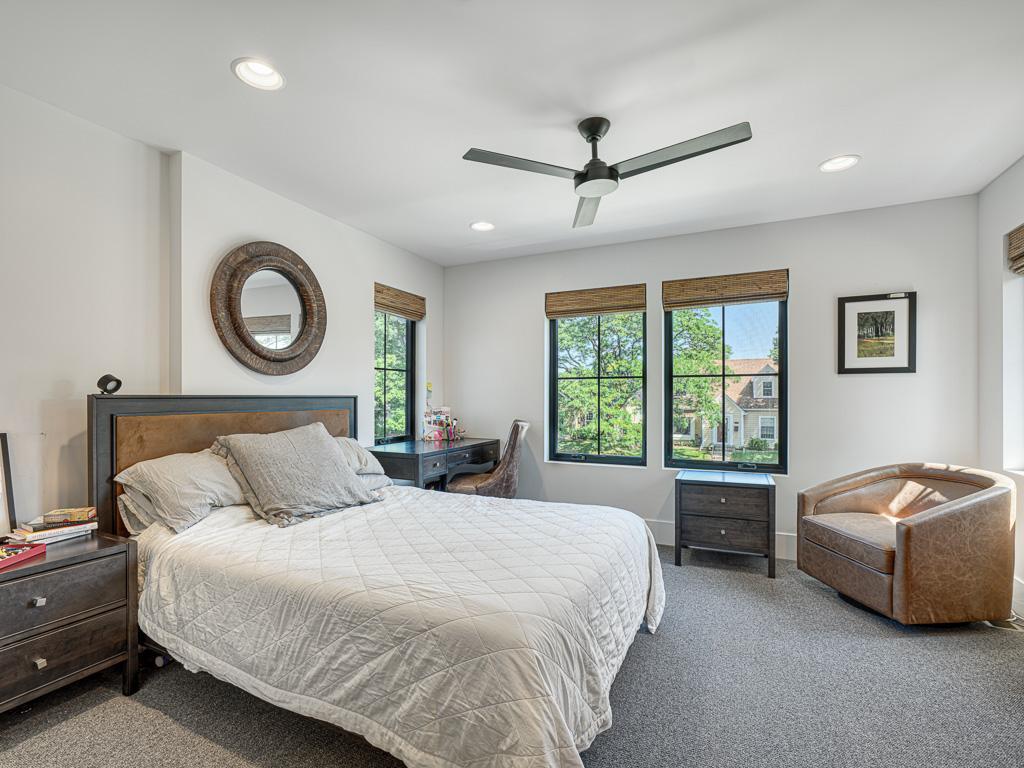 Saint Paul, Minnesota, 55116, United States, 4 Bedrooms Bedrooms, ,4 BathroomsBathrooms,Residential,Active,2052038