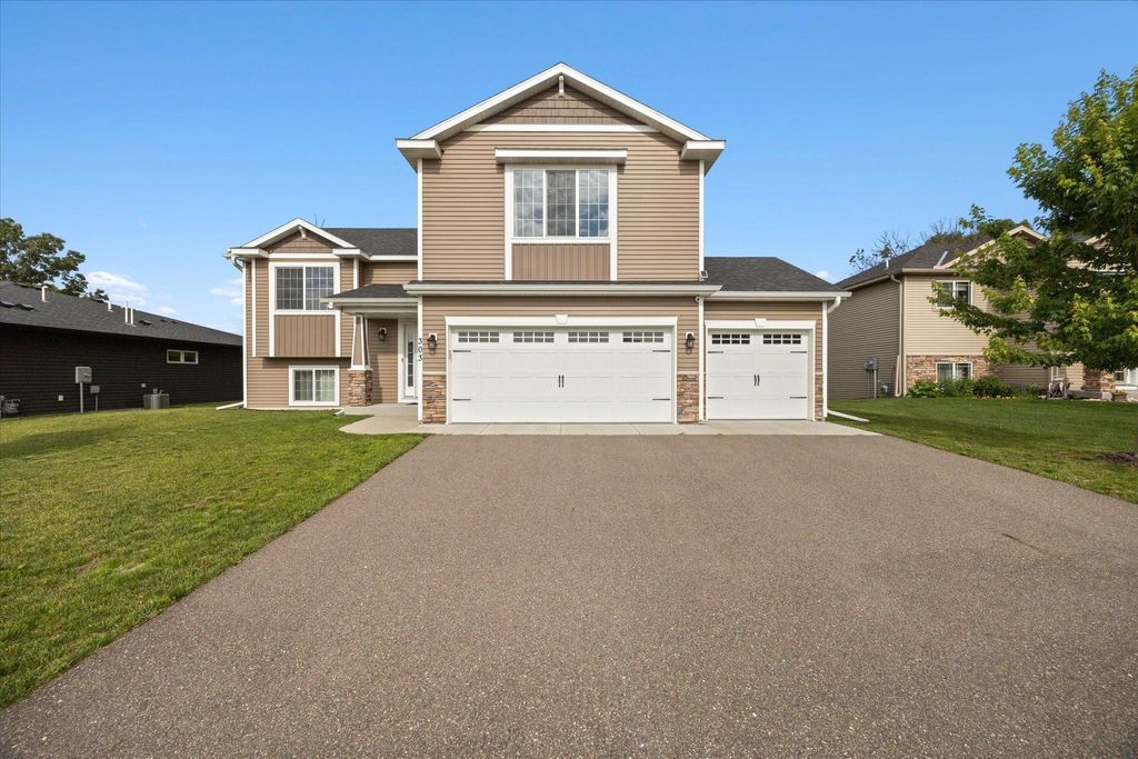Photo of 303 29th Avenue SE, Saint Cloud, MN 56304 (MLS # 6697959)