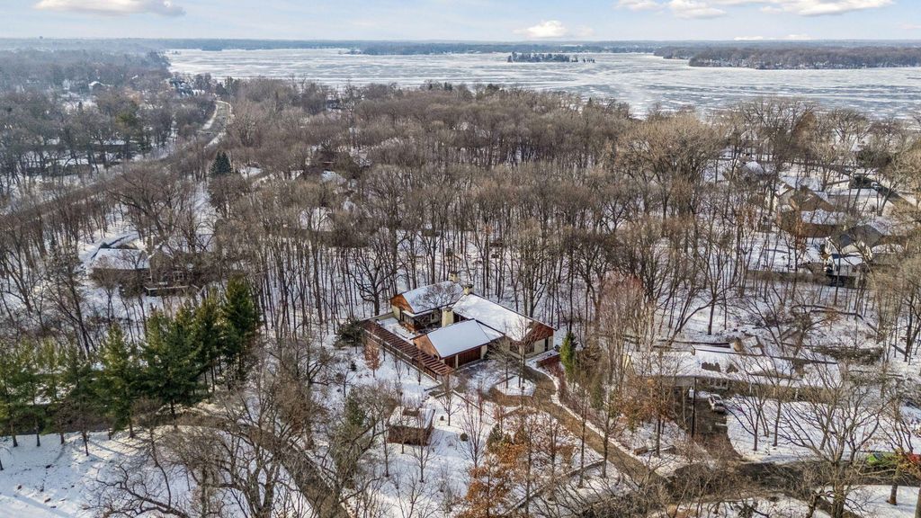 Photo of 20545 Linden Road, Deephaven, MN 55331 (MLS # 6825229)