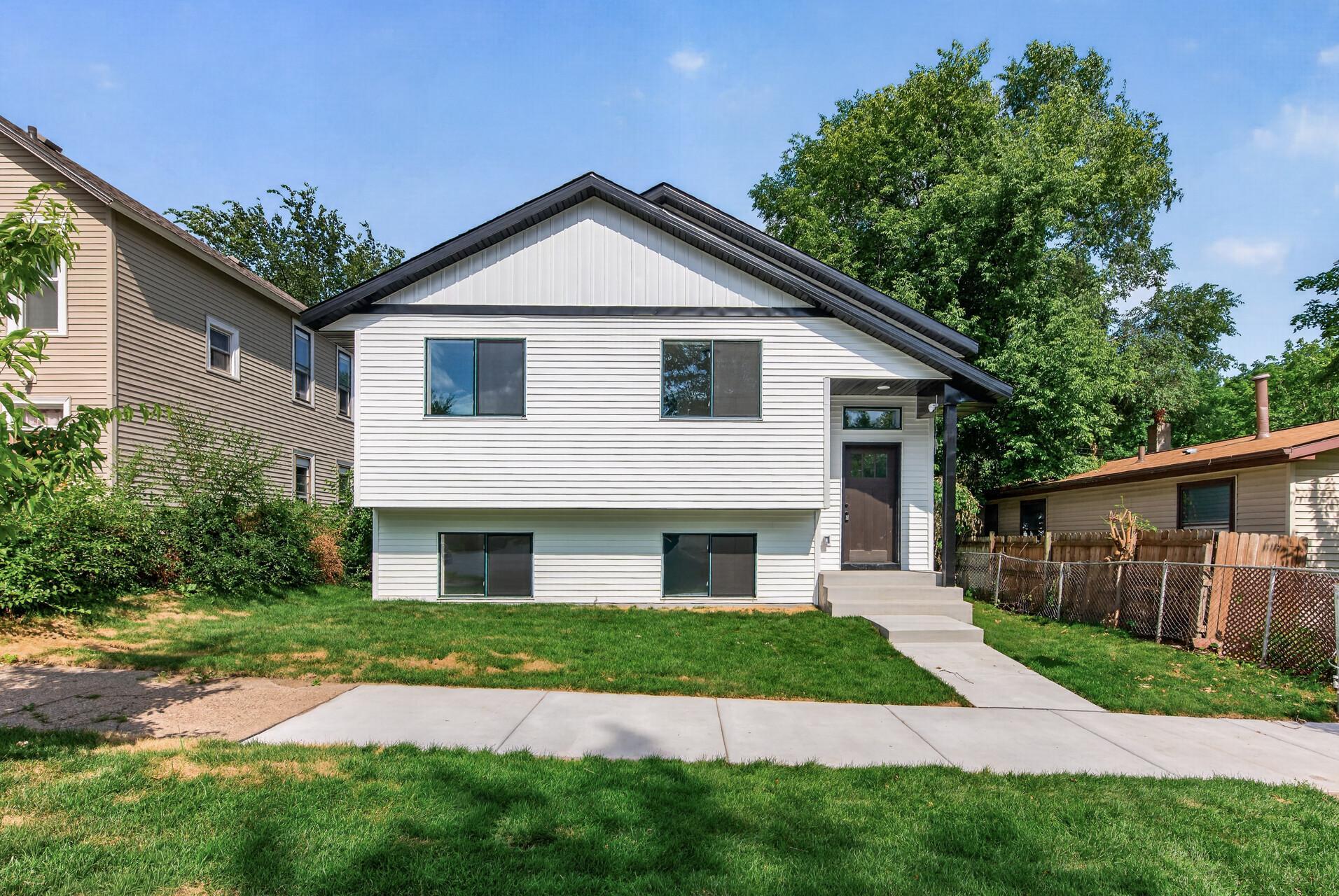 926 Galtier Street