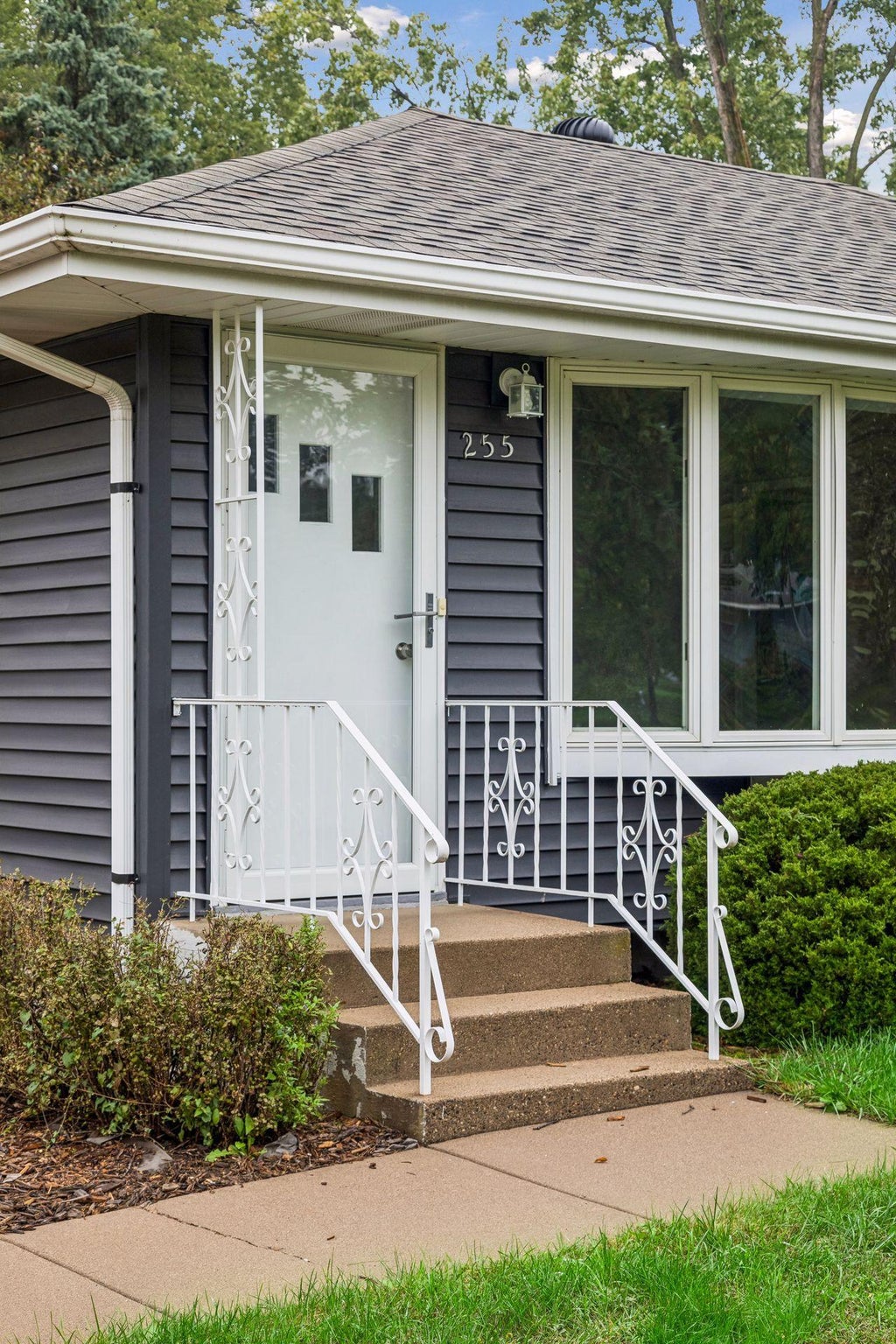 Photo of 255 County Road C2 W, Roseville, MN 55113 (MLS # 7152526)