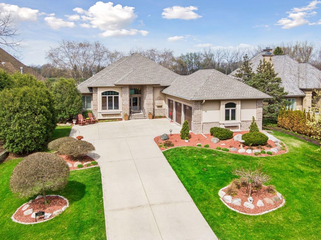 Photo of 9226 Breckenridge Lane, Eden Prairie, MN 55347 (MLS # 7053351)