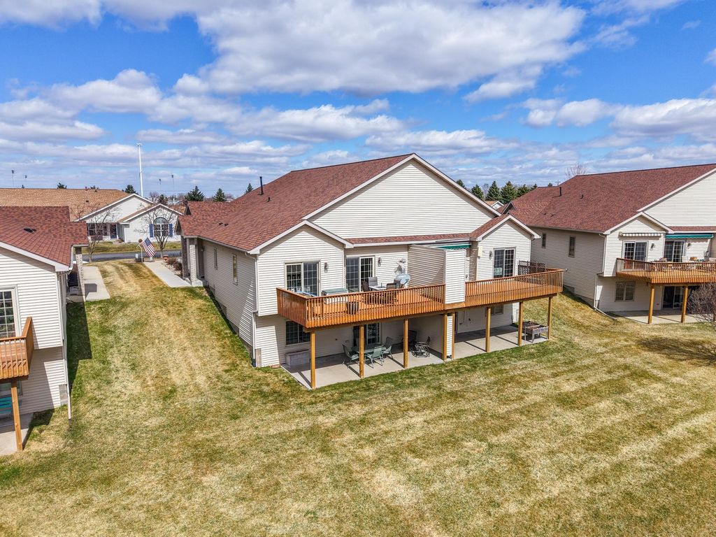 Photo of 2714 Century Ct NE Ct, Rochester, MN 55906 (MLS # 7046336)