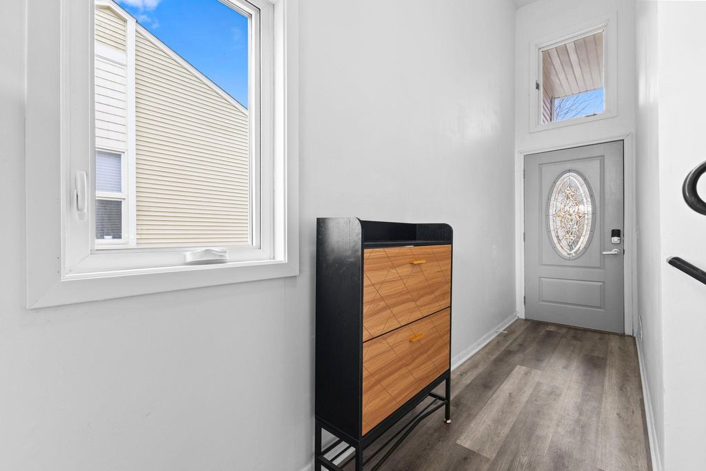 Photo of 10402 Yorktown Lane N, Maple Grove, MN 55369 (MLS # 7037816)