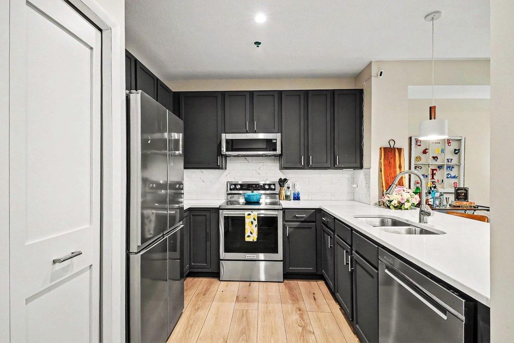 Photo of 645 N 1st Street #300, Minneapolis, MN 55401 (MLS # 7079283)