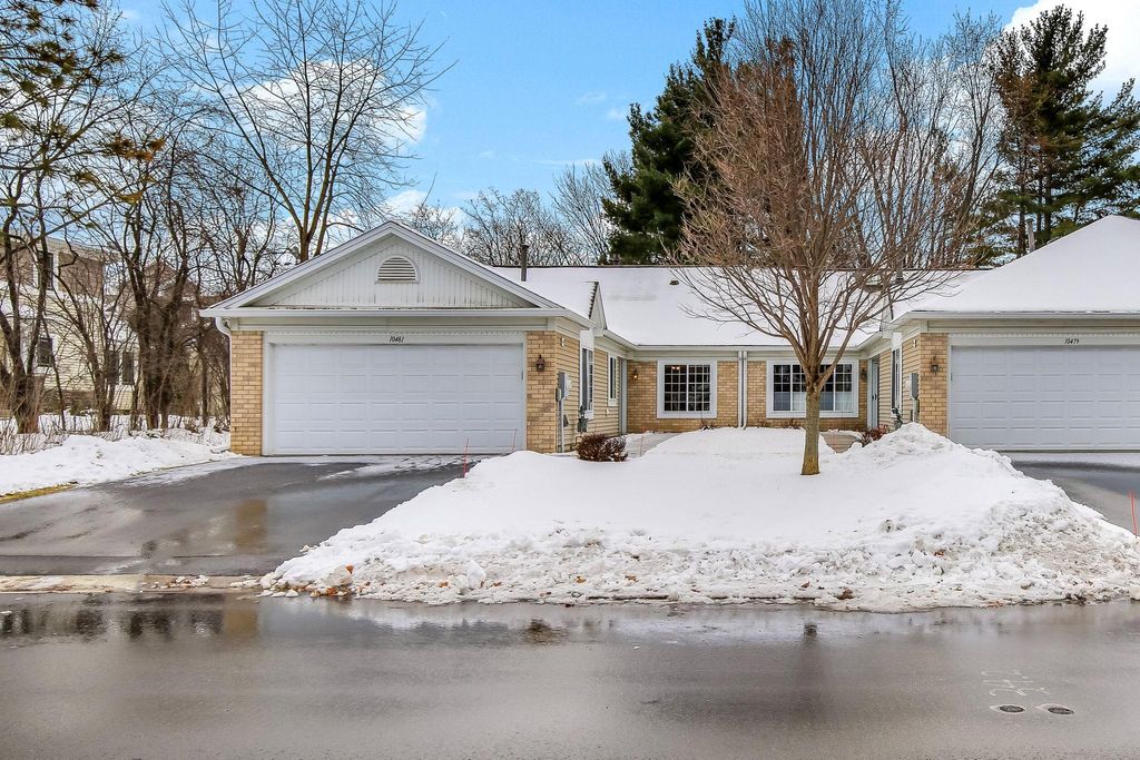 Photo of 10481 Bay View Lane, Woodbury, MN 55129 (MLS # 7024556)