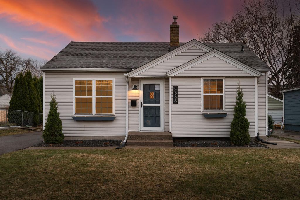 Photo of 4556 Heights Drive, Columbia Heights, MN 55421 (MLS # 7032278)