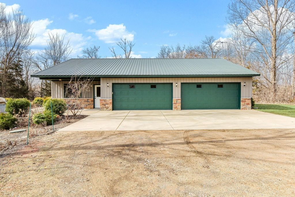 Photo of 9401 127th Street SE, Clear Lake, MN 55319 (MLS # 7041504)