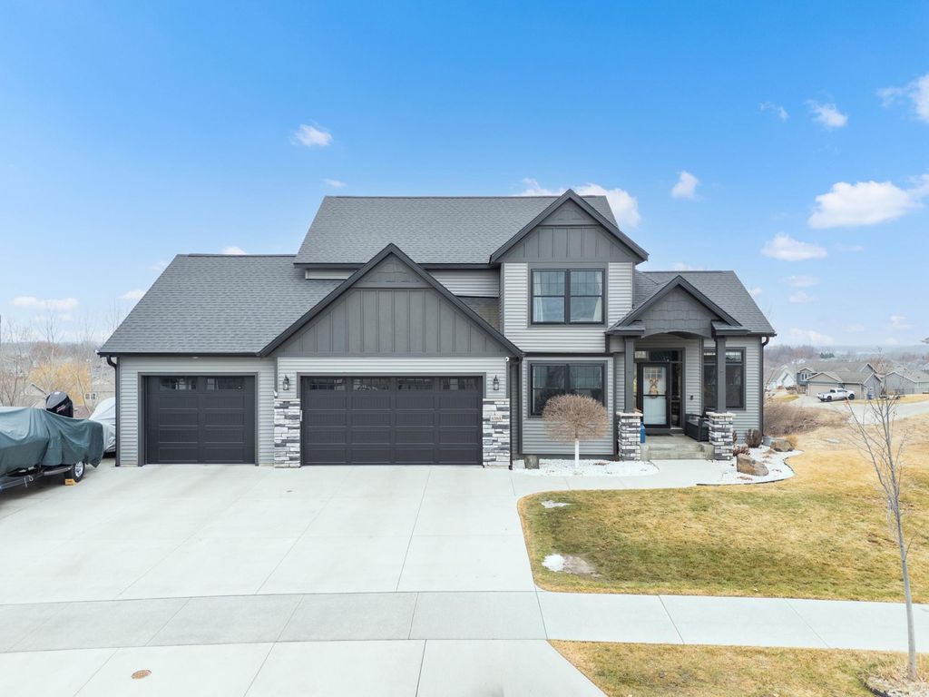 Photo of 6364 Sunset Hill Place NW, Rochester, MN 55901 (MLS # 7031929)