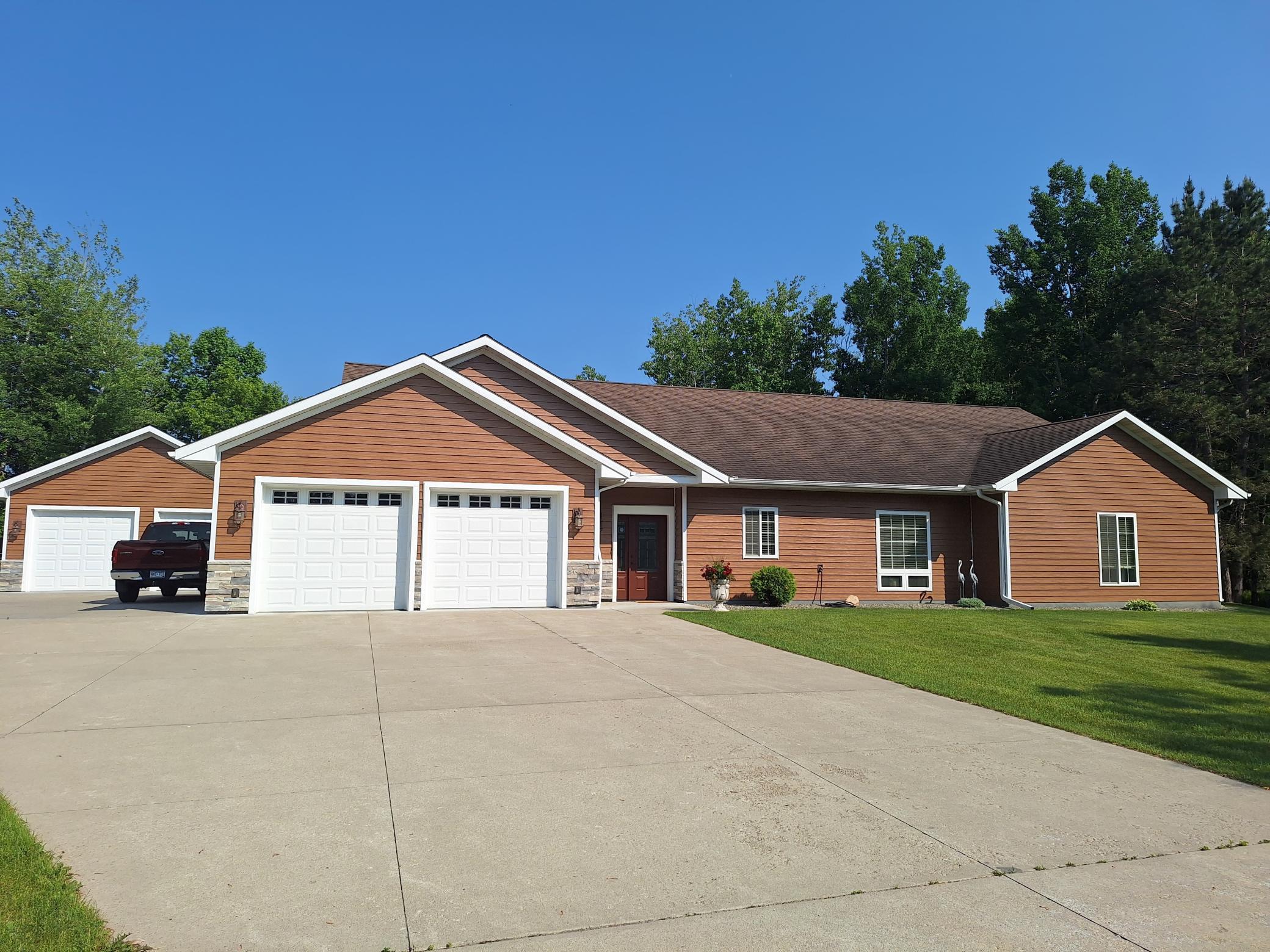 1614 NW 8th ST