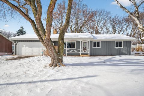 1522 18th Avenue NW New Brighton MN 55112