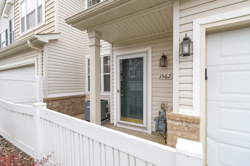 Photo of 1562 Liberty Circle, Shakopee, MN 55379 (MLS # 7037953)