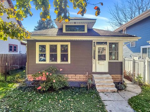 824 Magnolia Avenue E Saint Paul MN 55106