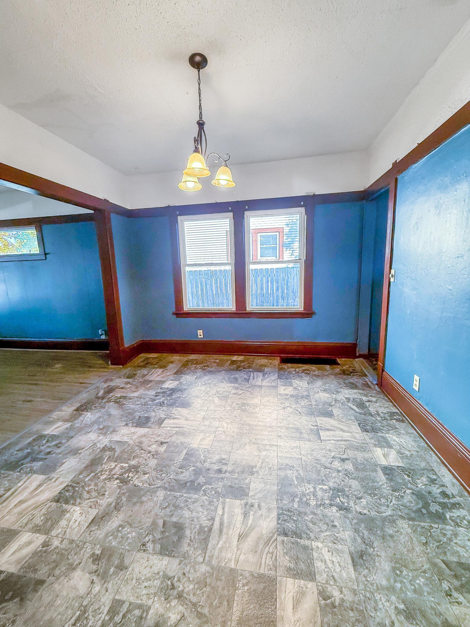 824 Magnolia Avenue E