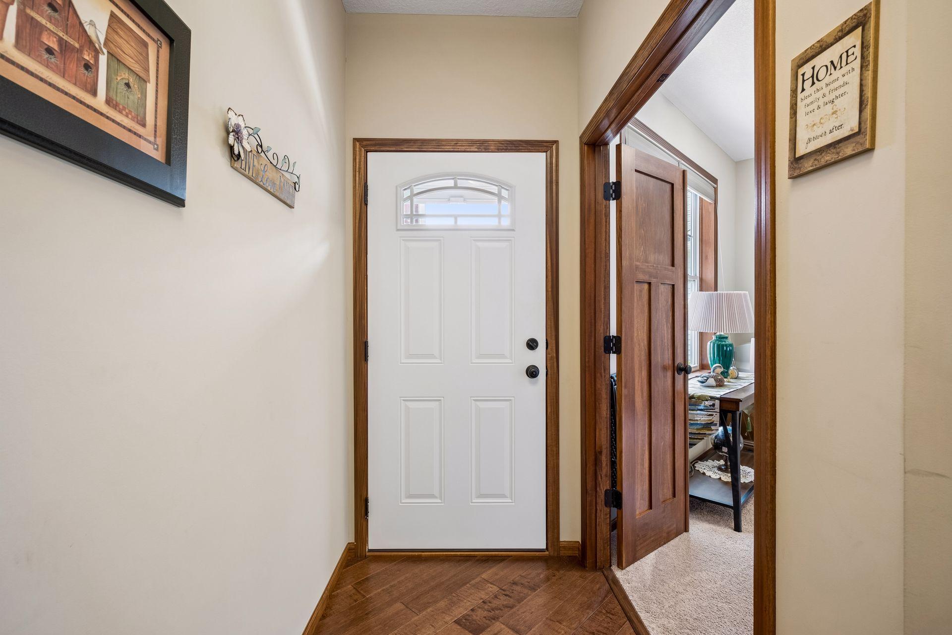 10263 Kittredge Parkway NE
