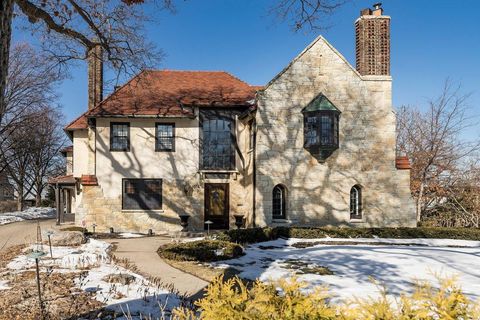 1014 Mount Curve Avenue Minneapolis MN 55403