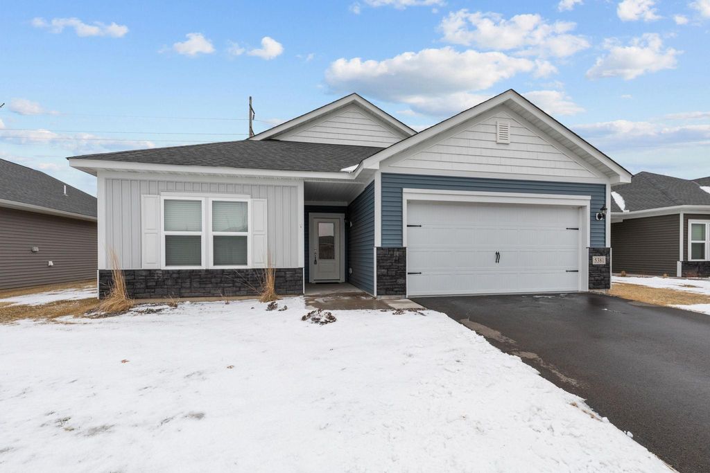 Photo of 5381 395th Street, North Branch, MN 55056 (MLS # 7029116)