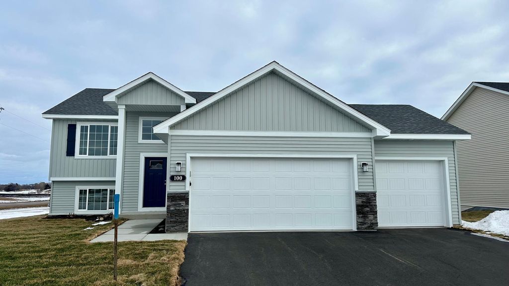 Photo of 100 Robbie Lane, Howard Lake, MN 55349 (MLS # 7009747)