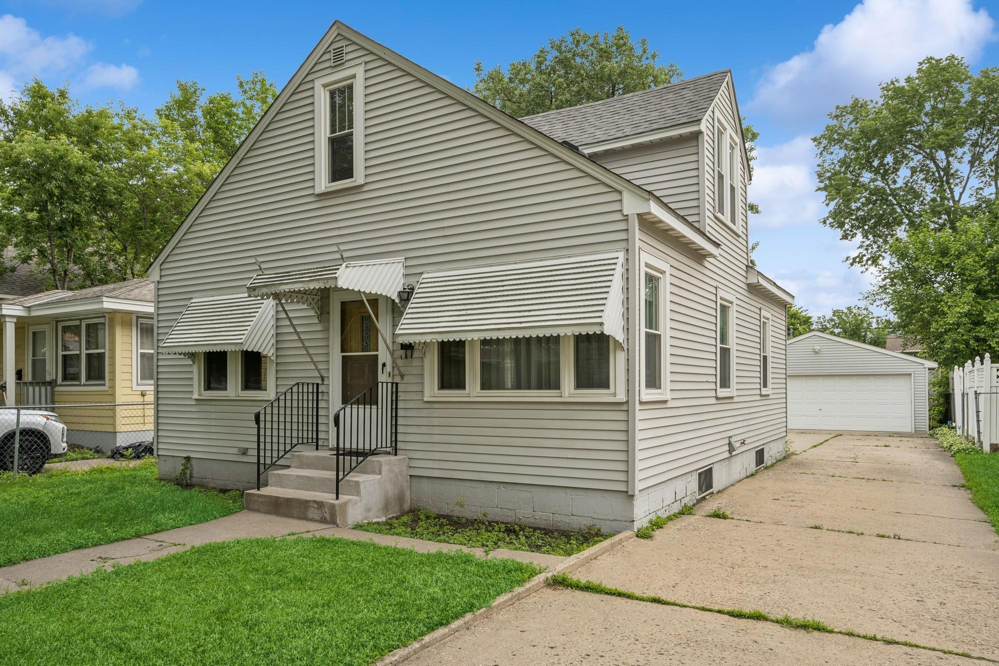 431 Pierce Street NE