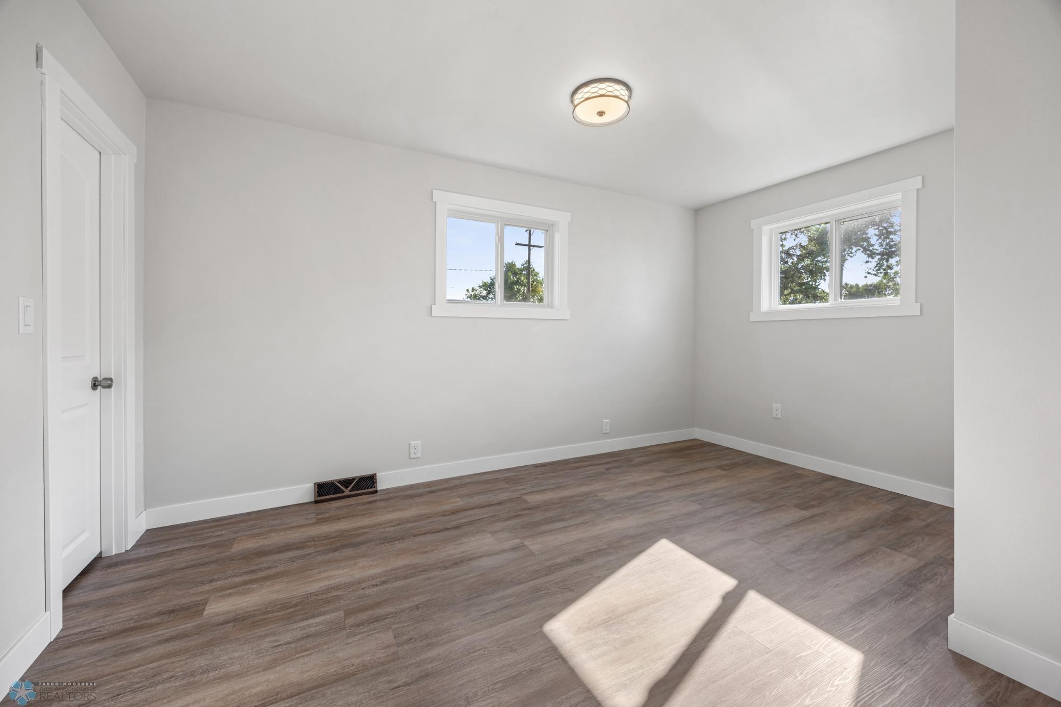 Ulen, Minnesota 56585, United States, 3 Bedrooms Bedrooms, ,2 BathroomsBathrooms,Residential,Active,257265