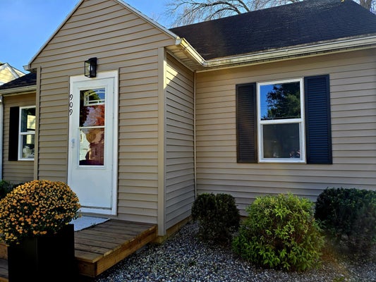 909 10TH AVE SW, AUSTIN, MN 55912 - Image 64cf03db0a9116f79c19b7ffc2ad1e49/1101749490