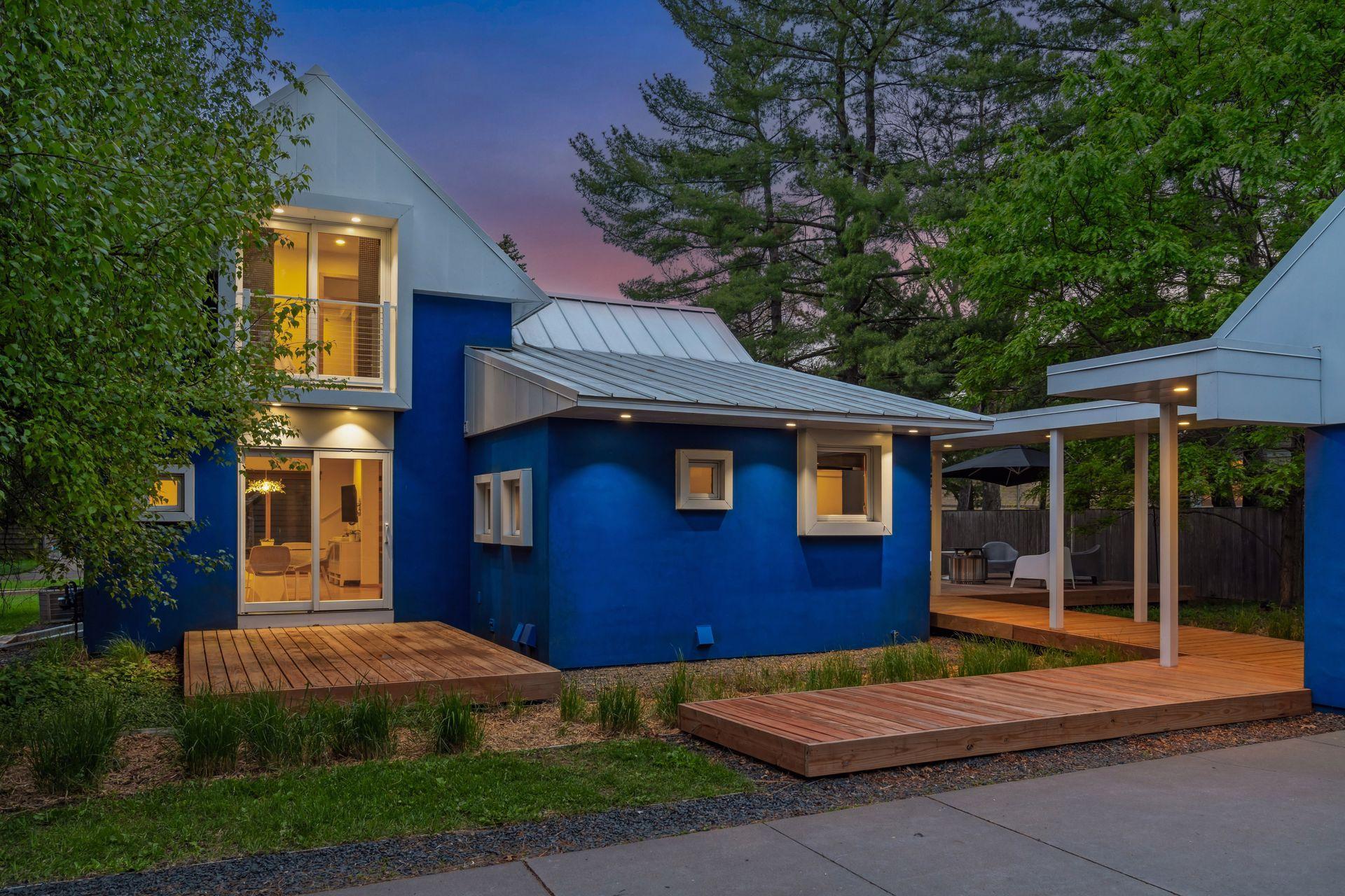 303 W 77th Street