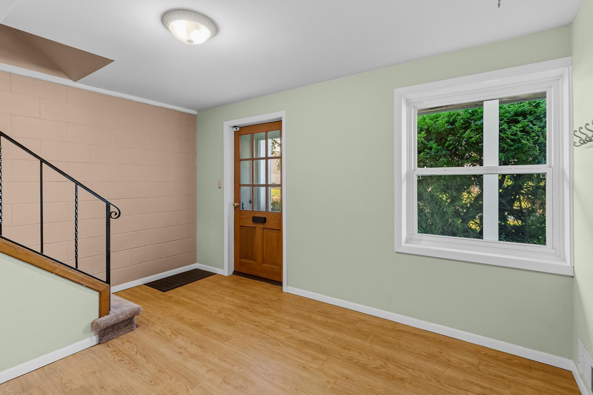 1348 Colonial Drive