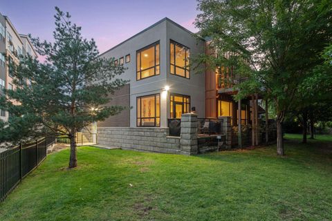 3106 W Lake Street 133 Minneapolis MN 55416