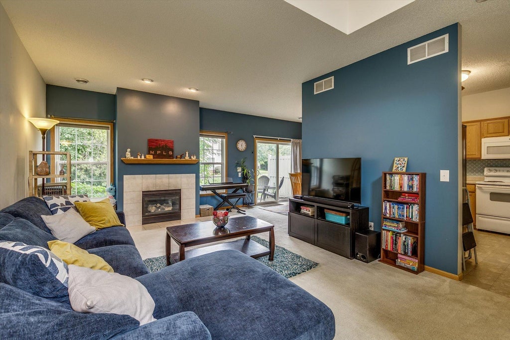 Photo of 906 Village Parkway, Circle Pines, MN 55014 (MLS # 7100048)