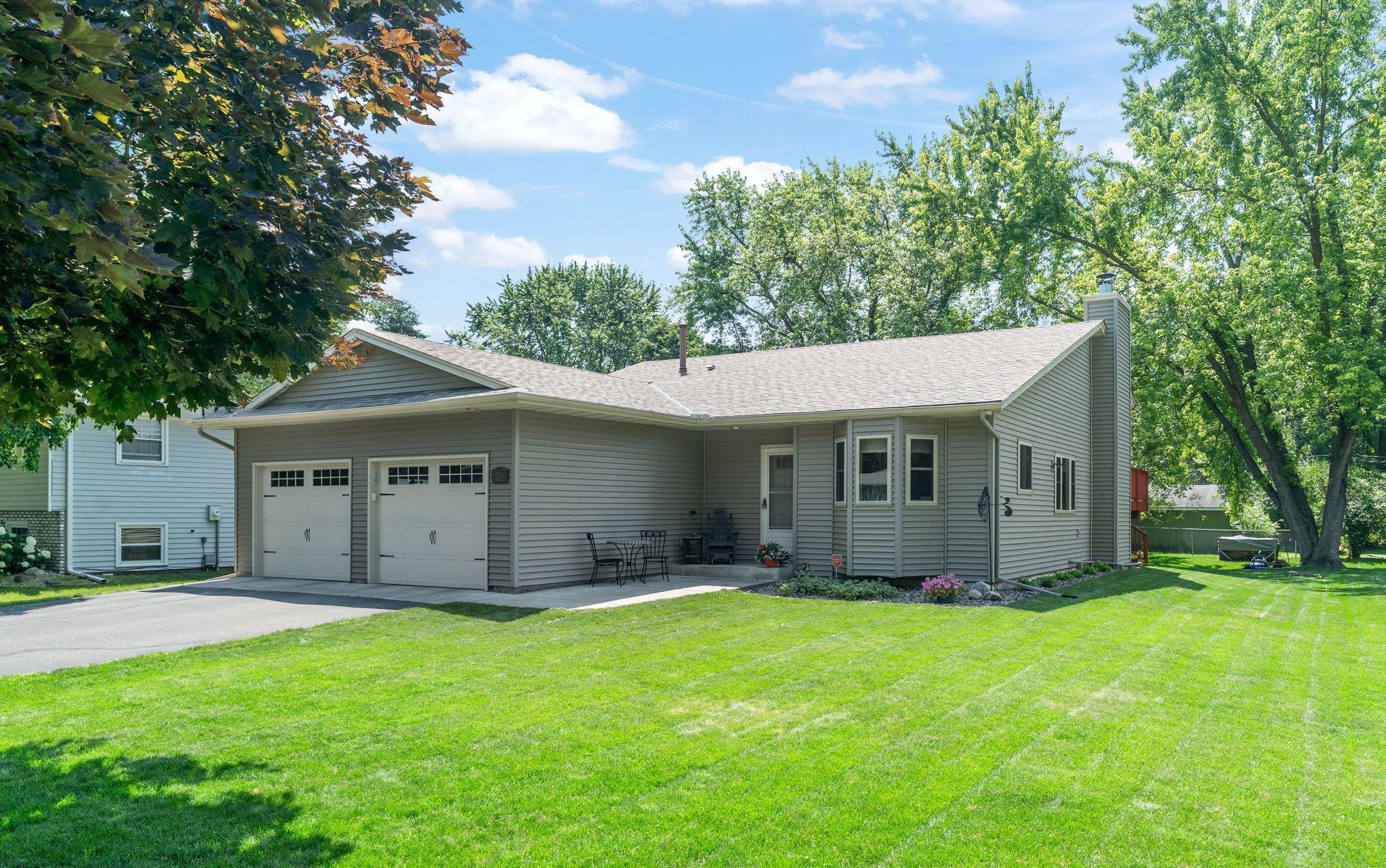 734 Hiawatha Avenue