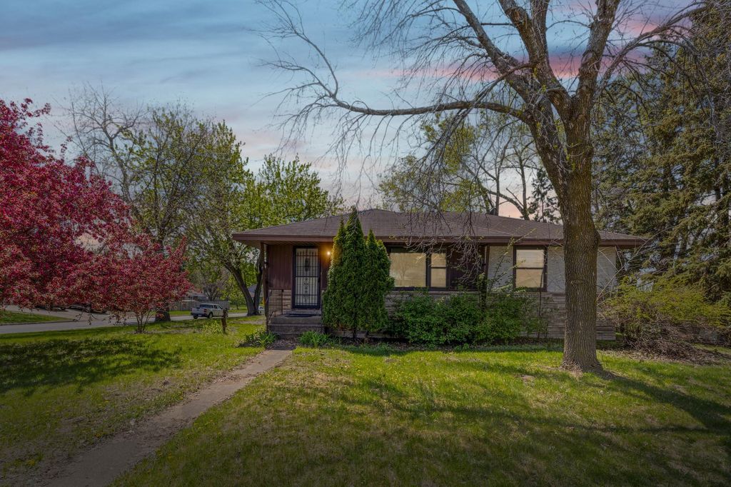 Photo of 828 Northdale Boulevard NW, Coon Rapids, MN 55448 (MLS # 7059104)