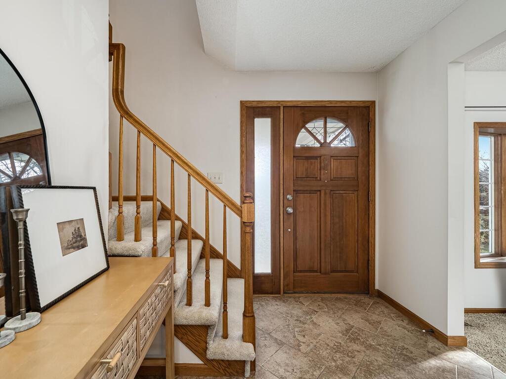 4885 Deerwood Lane N