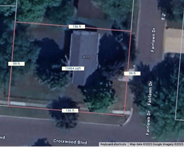 2672 Fairlawn Drive