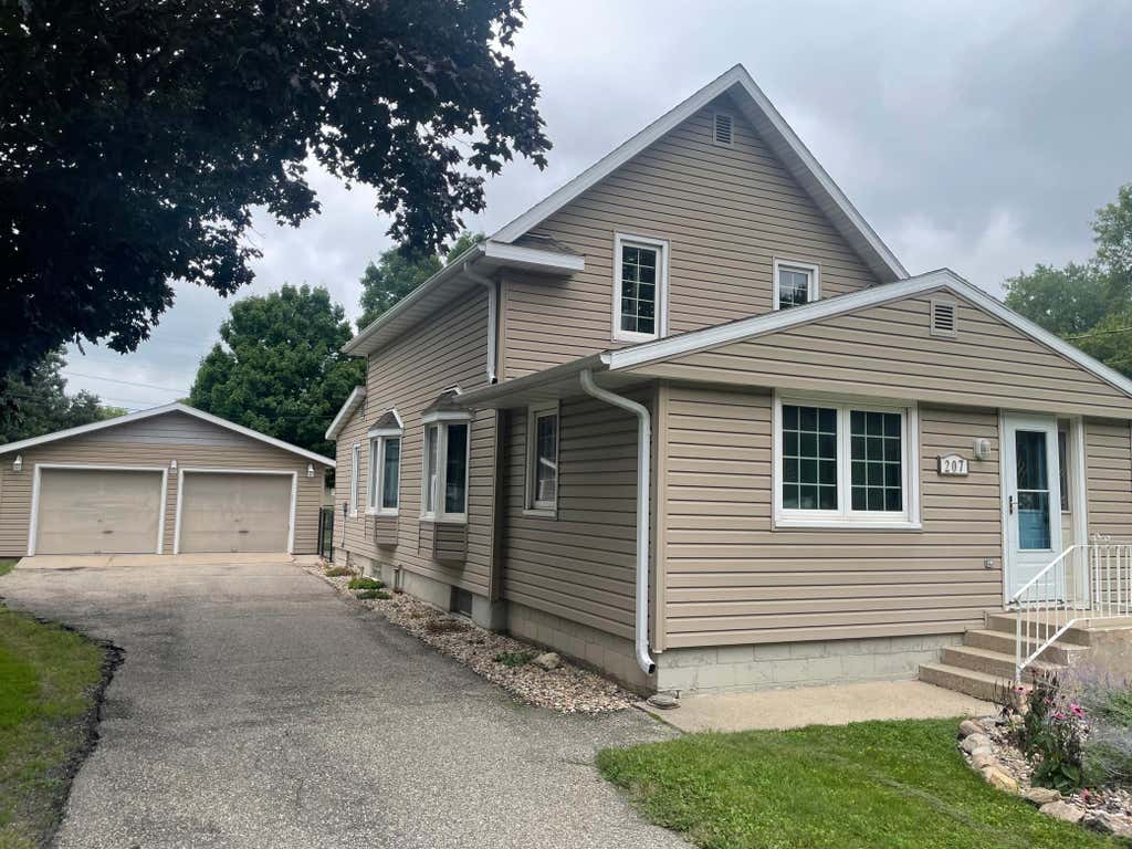Photo of 207 1st Avenue NE, Geneva, MN 56035 (MLS # 7125499)