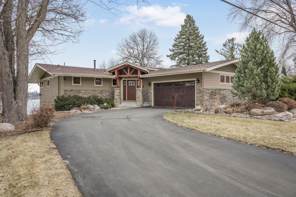 Photo of 17678 83rd Avenue N, Maple Grove, MN 55311 (MLS # 7030889)