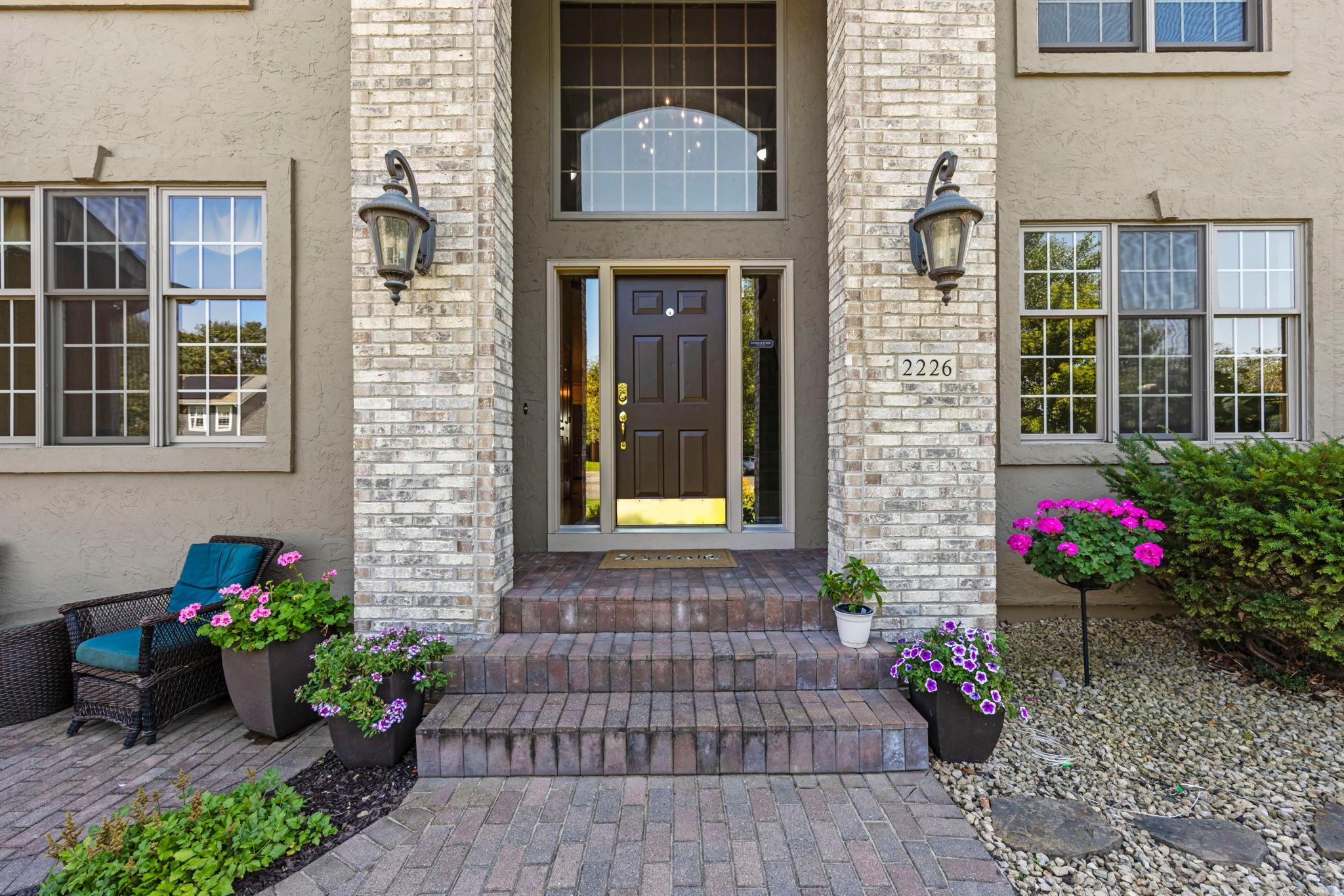 2226 Flora Court