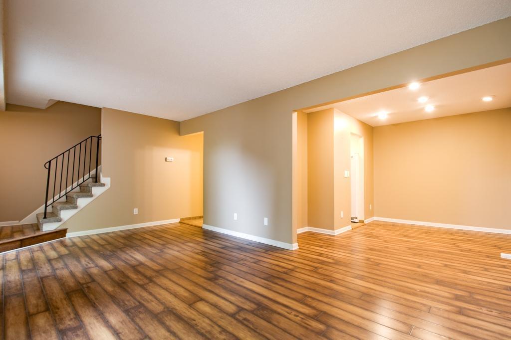 1256 Wagon Wheel Road