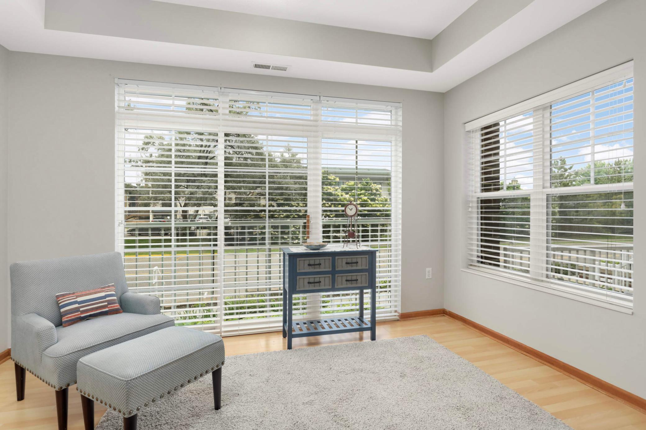 2405 39th Avenue NE 101