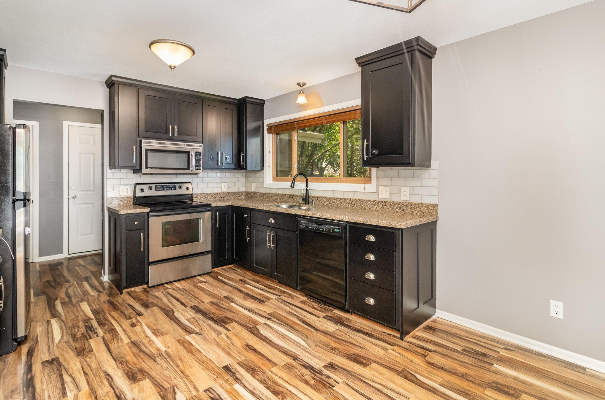 3298 Balsam Street SW